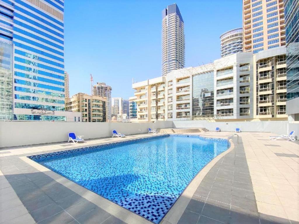 Appartement Royal Manor- Marina Diamond 2 à Dubaï Extérieur photo